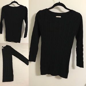 Black 3/4 sleeve sweater